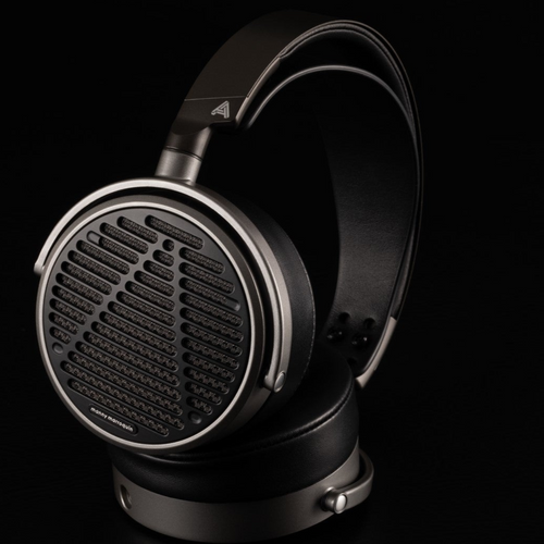 Audeze MM-100: The Ultimate Portable Planar Magnetic Headphones for Studio Professionals